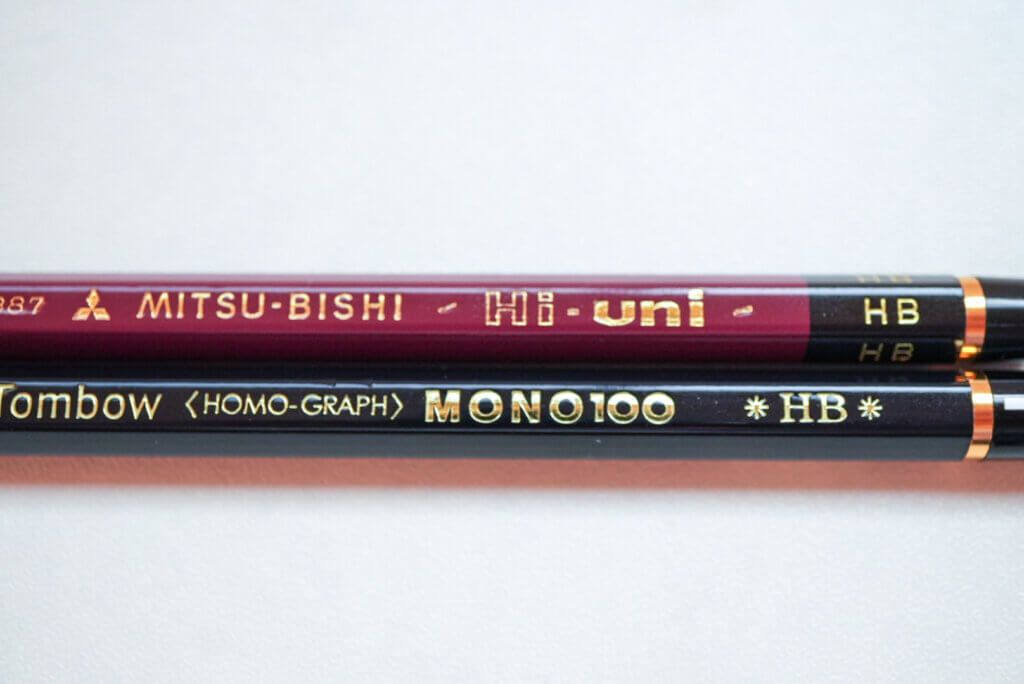 日本製鉛筆の最高級品「三菱鉛筆 Hi-uni」と「トンボ MONO 100」